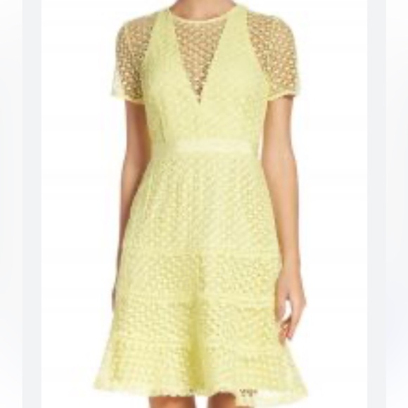 Adelyn Rae yellow lace dress size medium - Picture 1 of 9